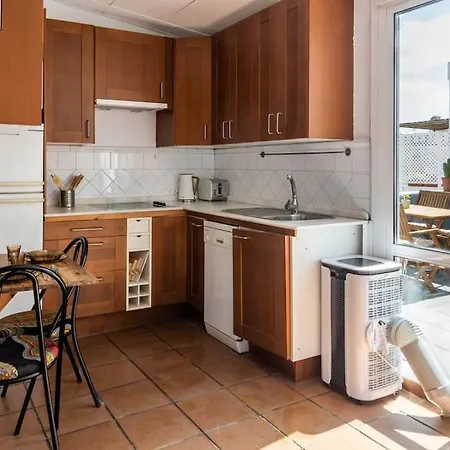 דירה Loft/attic, Sea Views, Private Terrace קדיז